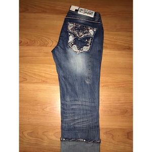 Women’s Capri pants